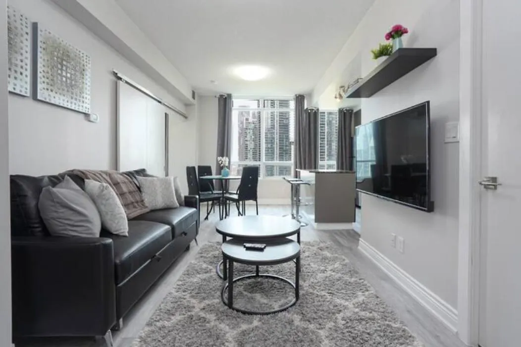 Simply Comfort Suites - One Plus Den Apartment With Scotiabank Arena View 토론토 캐나다